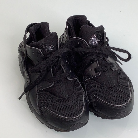 Nike black Huarache run sneakers kid size 12C EUC - Picture 6 of 16